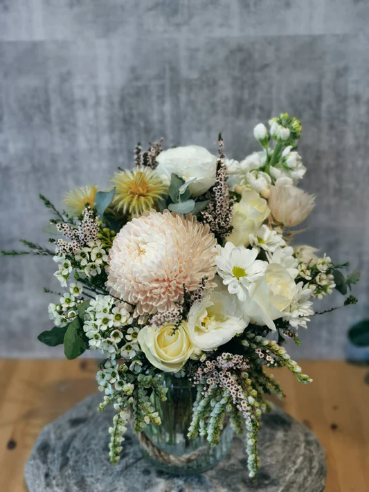 Why Should You Give Flowers On International Women’s Day?