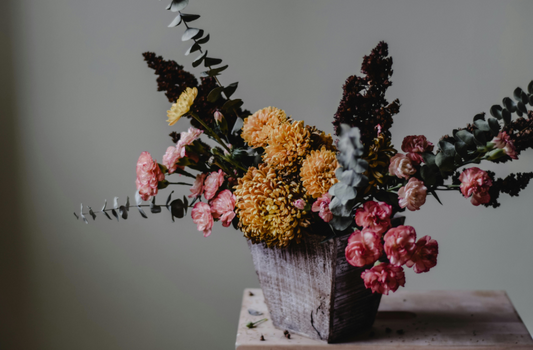 How a Florist in Hawthorn Helps You Personalise Gifts for Every Celebration