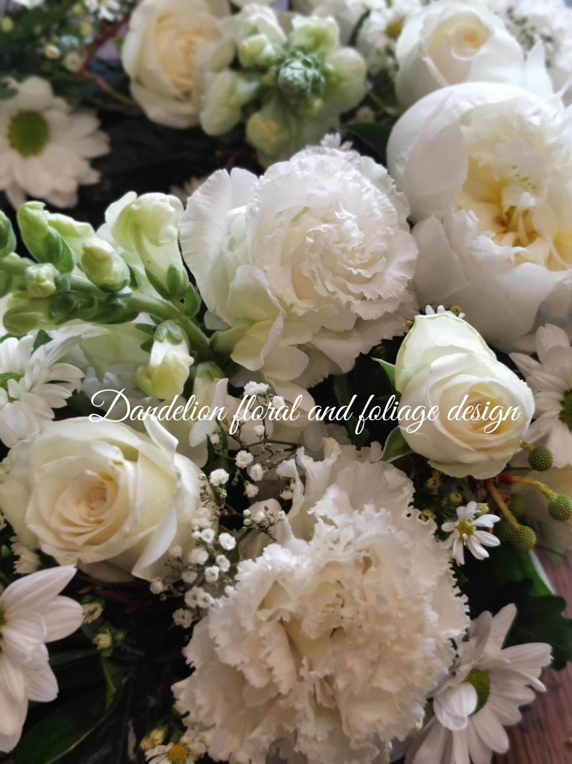 This Sympathy Wreath is made from a selection of fresh seasonal flowers arranged with green foliage, handmade by our skilful florists.
Standard: 50 cm in diameters; 
Large: 60cm in diameters; 
X-large: 70cm in diameters;
Please note: There is 2 business day lead time on all wreaths.