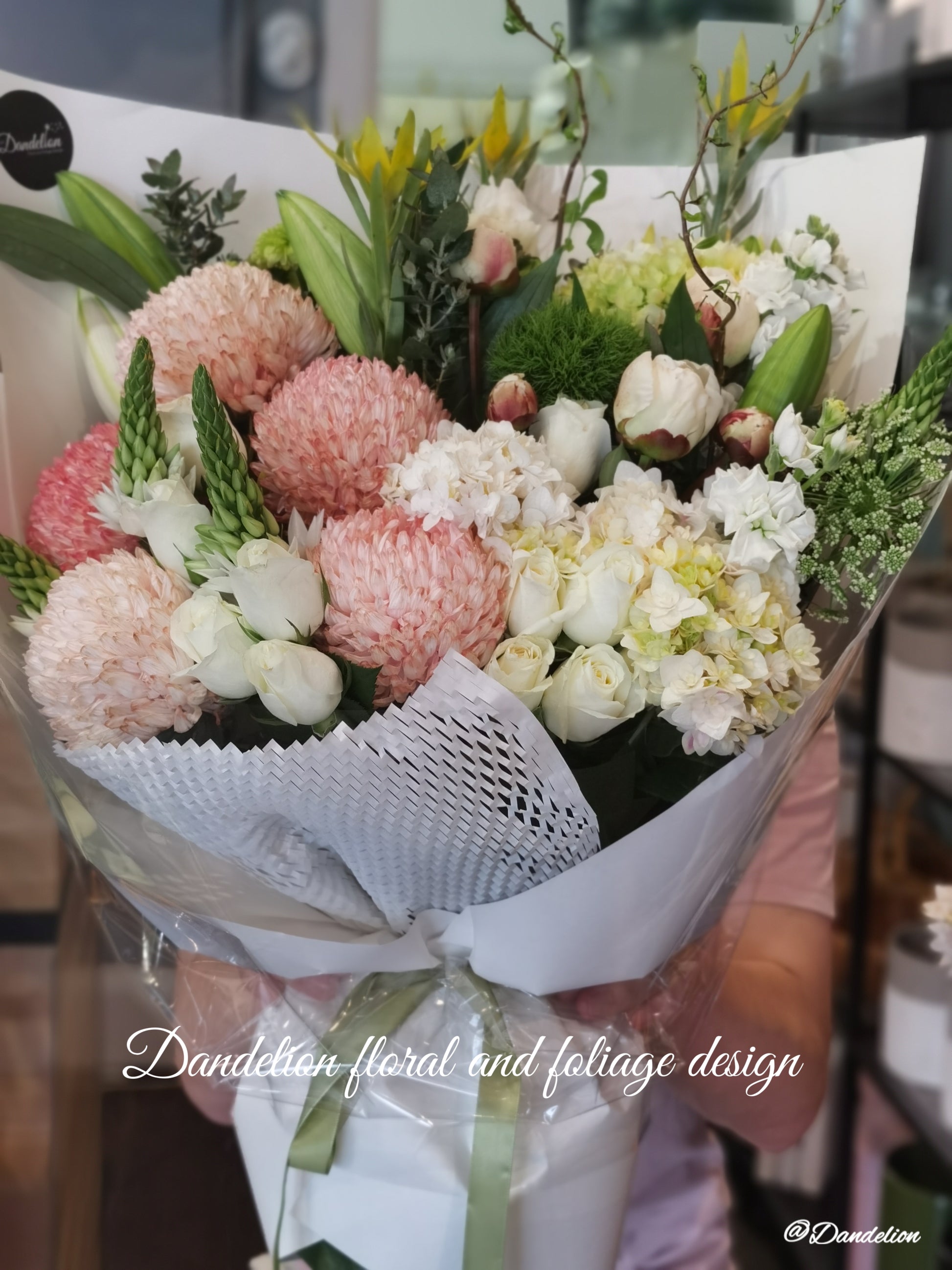 Beautiful greens and whites perfect for all occasions. A classic, crisp, clean colour combination that is always a popular choice.
